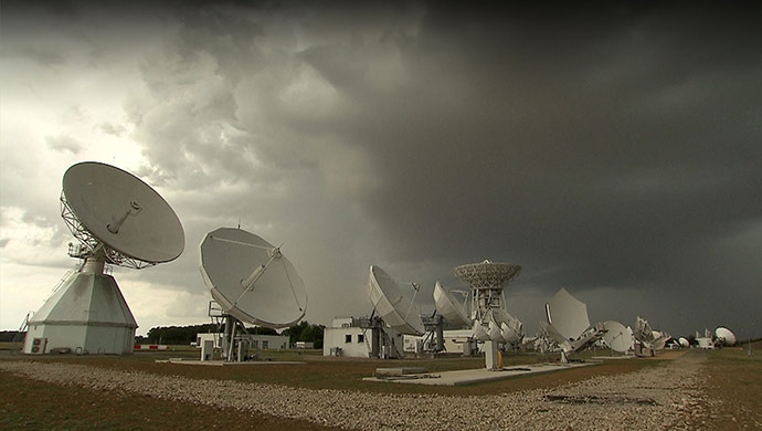 La Terre perd le Nord - Idéacom International